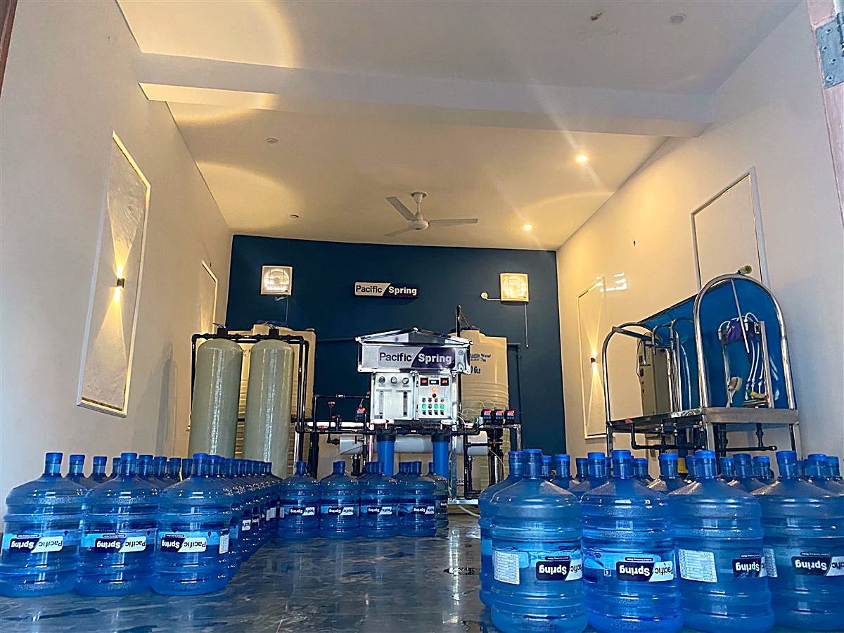 Pacific Spring Water plant - equipment